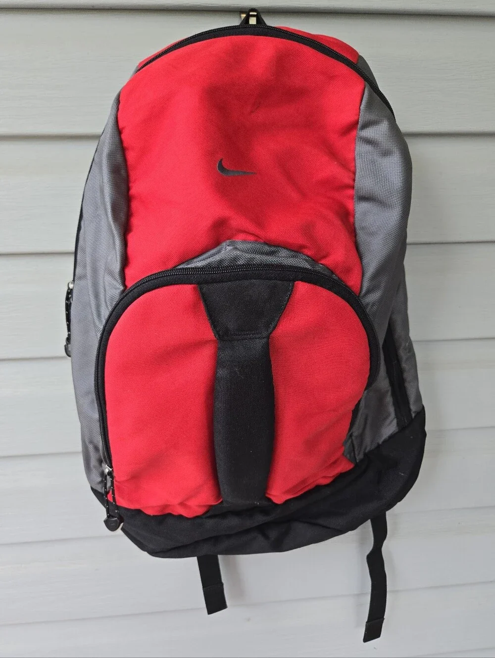 Vintage Nike Backpack Y2K Embroidered Logo Multi Functional School Trips